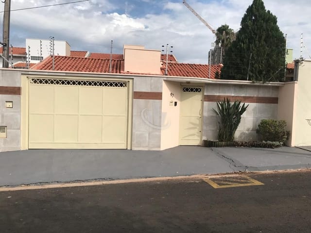 Foto do Casa - Casa à venda 2 Quartos, 4 Vagas, 270M², RESIDENCIAL CAMBUY, ARARAQUARA - SP | Investe Imobiliária LTDA