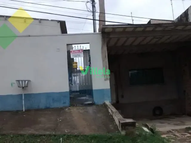Casa 1 quarto e 1 banheiro, à venda, no bairro Jardim Adriana em Itaquaquecetuba