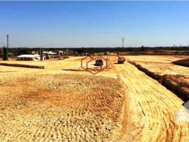Casa com 250m² 3 quartos e 5 banheiros, à venda, no bairro Jardim Imperial II em Cuiabá