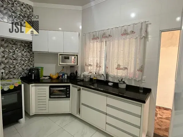 Casa com 180m² 3 quartos e 2 banheiros, à venda, no bairro Residencial Borda Do Campo em Caçapava