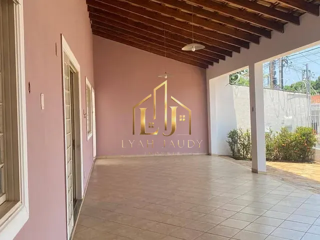 Casa com 360m² 4 quartos e 3 banheiros, para alugar, no bairro Jardim Tropical em Cuiabá