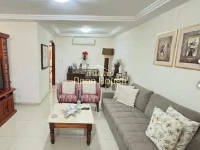 Casa 5 quartos e 4 banheiros, à venda, no bairro Vila Santa Cecília em Volta Redonda