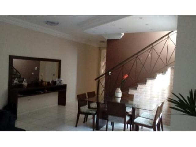 Foto do Casa - Sobrado Reserva do Bosque 200 m2 de construção Próximo ao Quinta das Flores | RUSSI IMÓVEIS