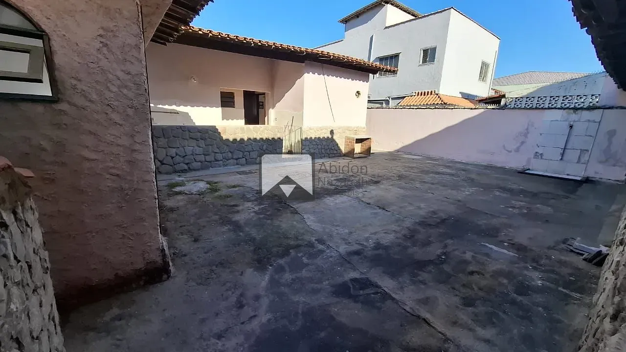 Casa, 3 quartos, 220 m² - Foto 32