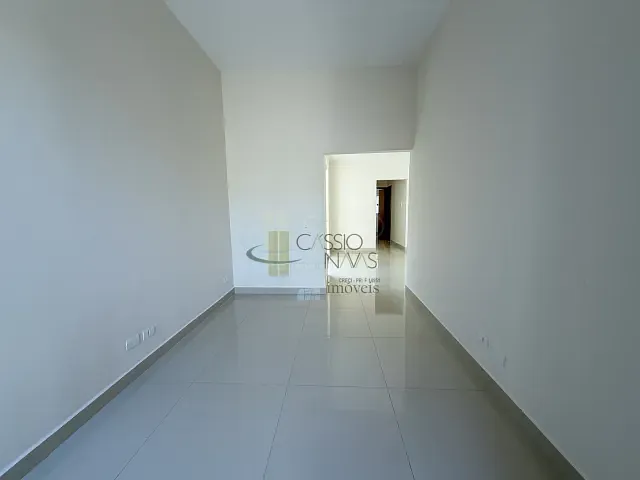 Casa com 126m² 2 quartos e 1 banheiro, à venda, no bairro Residêncial Joaquim Vicente de Castro em Apucarana