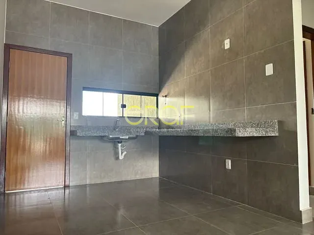 Casa 3 quartos e 2 banheiros, à venda, no bairro Parque Vila Verde em Formosa