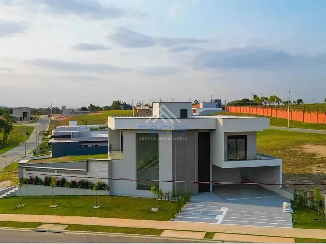 Casa com 408m² 3 quartos e 2 banheiros, à venda ou para alugar, no bairro Residencial Vila Verde em Itupeva
