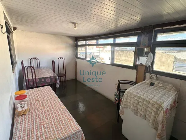 Casa 7 quartos e 3 banheiros, à venda, no bairro Vista do Sol em Belo Horizonte
