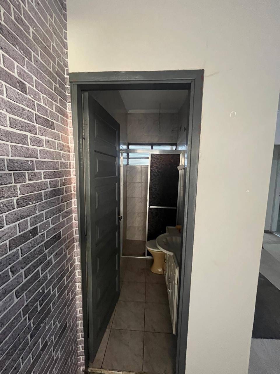Casa para alugar com 2 quartos, 100m² - Foto 7