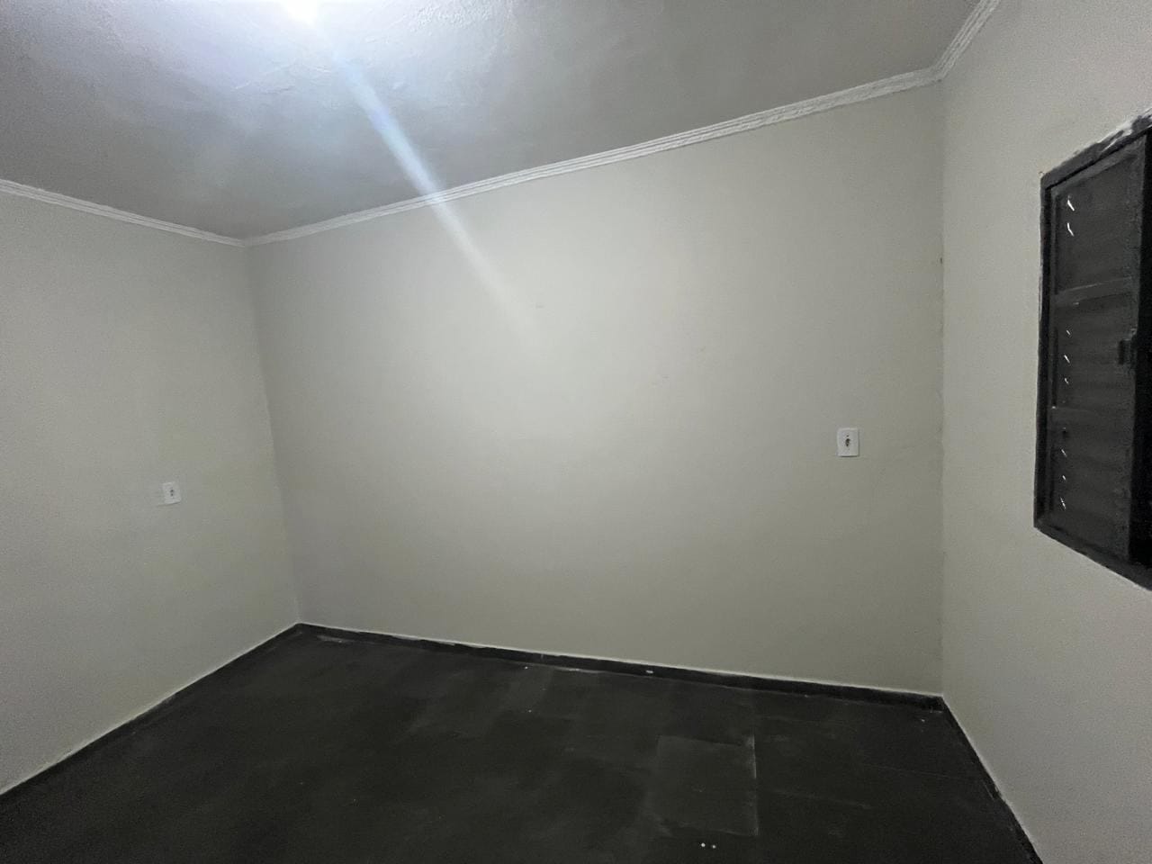 Casa para alugar com 2 quartos, 100m² - Foto 12