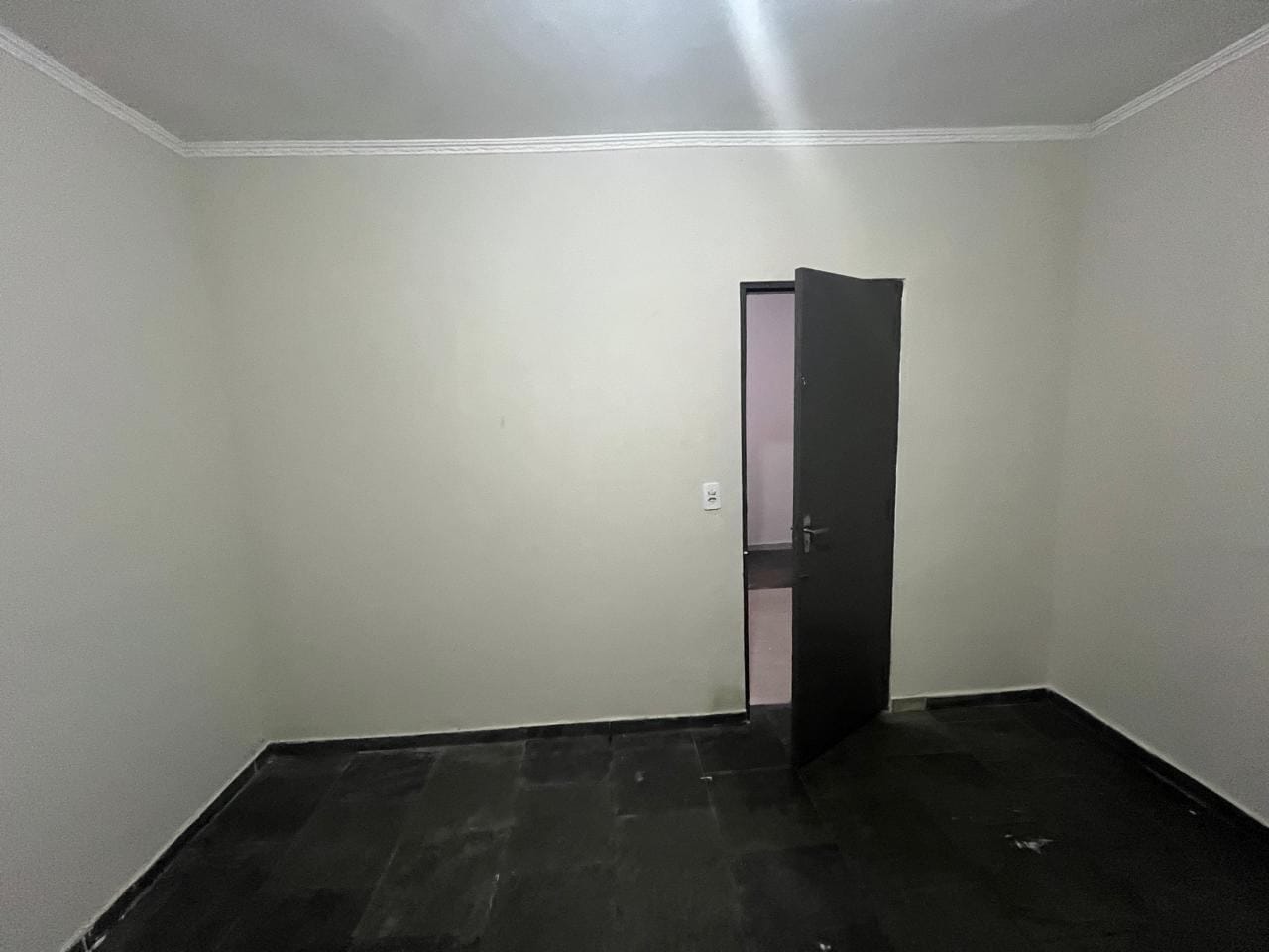 Casa para alugar com 2 quartos, 100m² - Foto 14