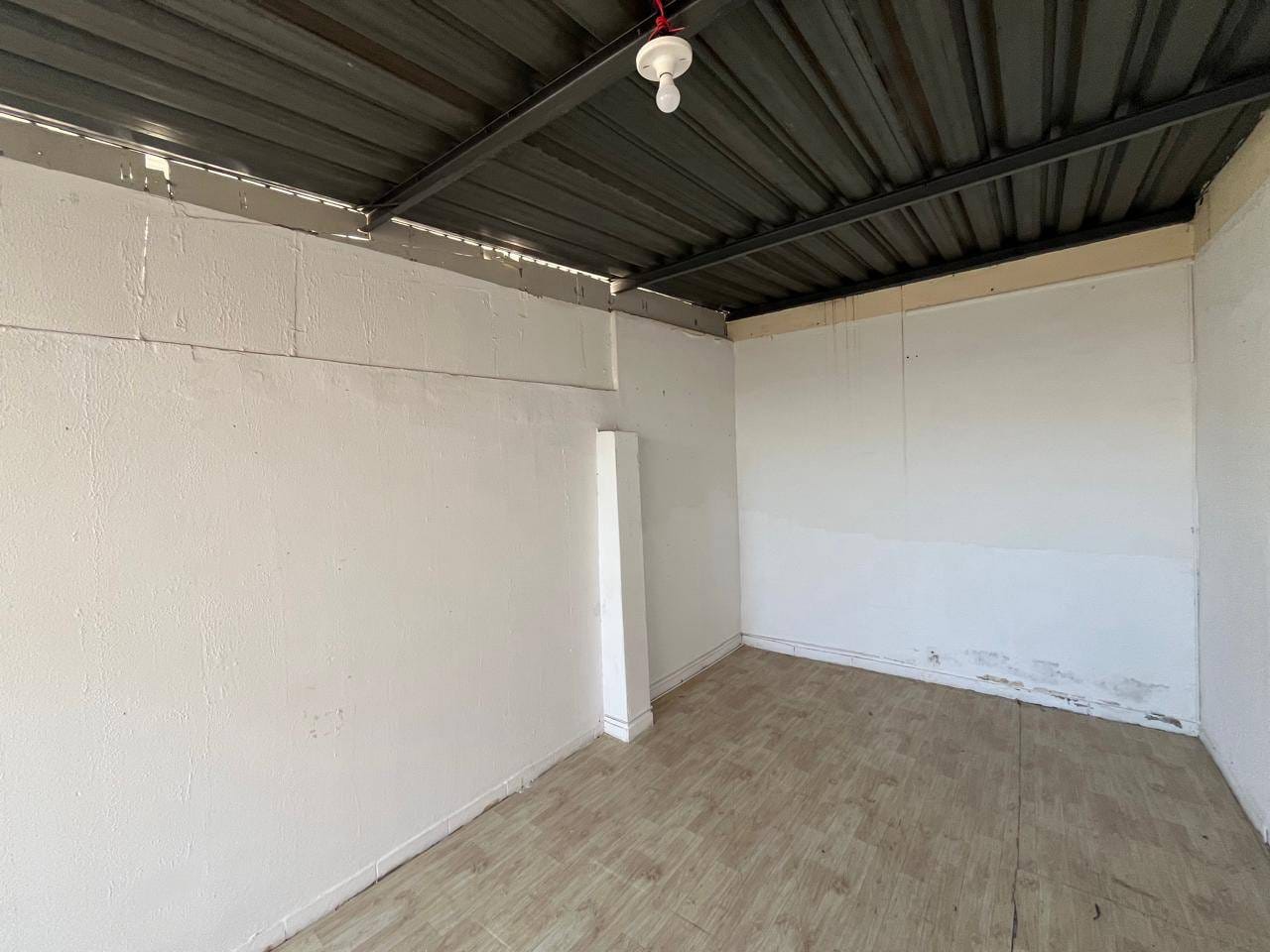 Casa para alugar com 2 quartos, 100m² - Foto 16