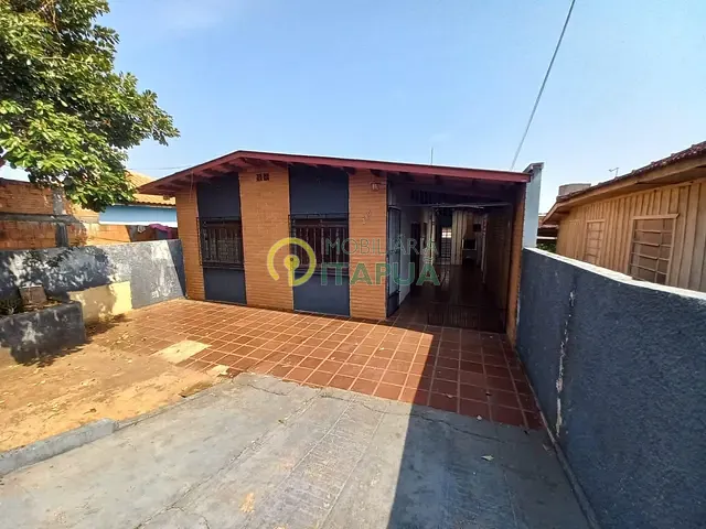 Casa com 265m² 3 quartos e 1 banheiro, à venda, no bairro Ouro Verde em Londrina