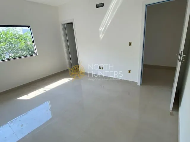 Casa com 113m² 3 quartos e 3 banheiros, à venda, no bairro Jardim Sofia em Joinville