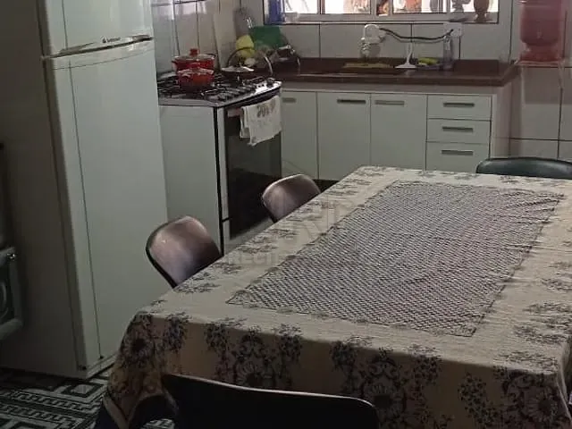 Casa com 284m² 3 quartos e 1 banheiro, à venda, no bairro Jardim Ipanema em Santo André