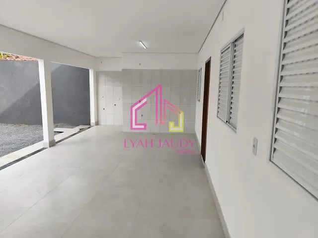 Casa com 250m² 2 quartos e 2 banheiros, à venda, no bairro Morada da Serra em Cuiabá