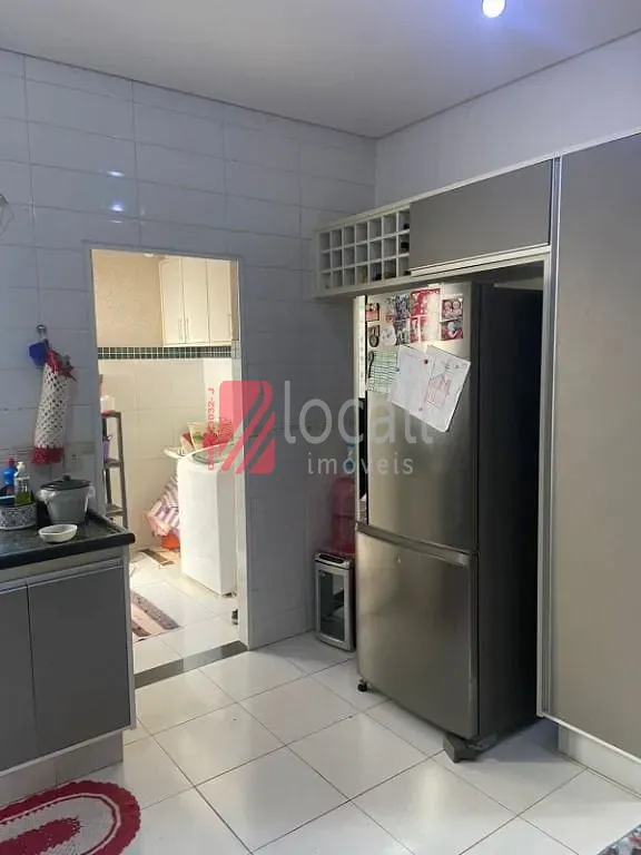 Casa com 4 quartos à venda, 280m² — foto 5 de 15