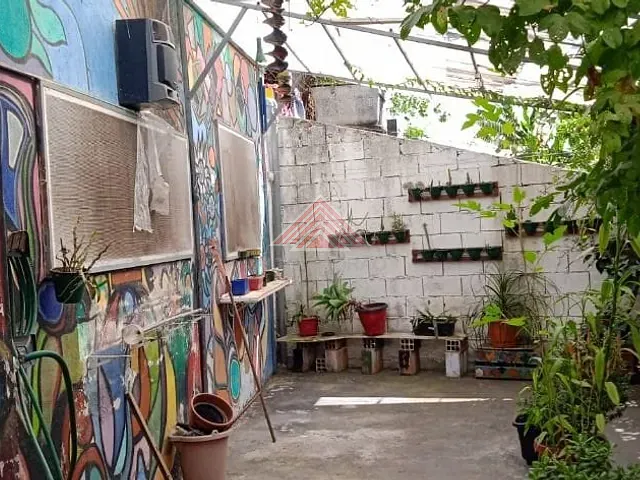 Casa com 250m² 4 quartos e 3 banheiros, à venda, no bairro Jardim Itapeva em Mauá