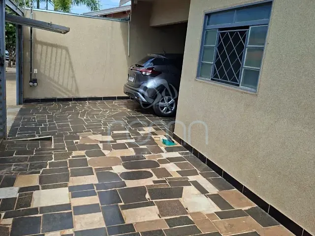 Casa com 200m² 2 quartos e 2 banheiros, à venda, no bairro Residencial Nato Vetorasso em São José do Rio Preto