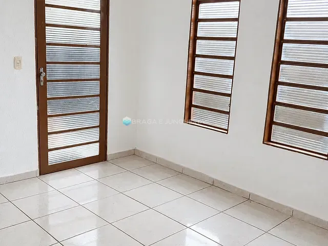 Casa com 200m² 2 quartos e 1 banheiro, à venda, no bairro Jardim do Bosque em São José do Rio Preto