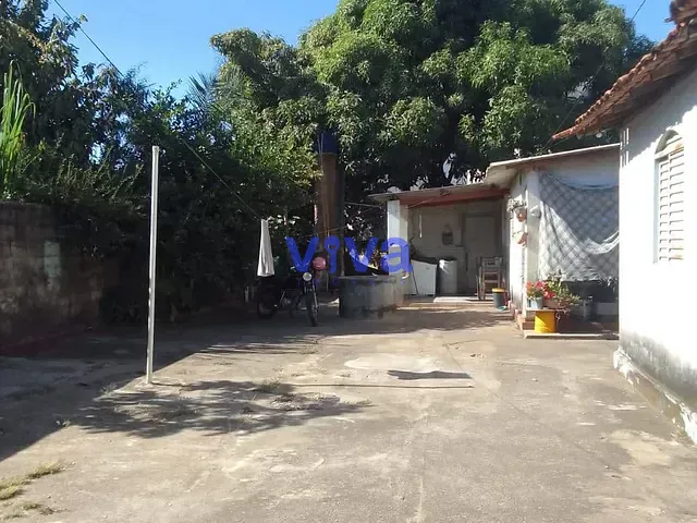 Casa 3 quartos e 2 banheiros, à venda, no bairro Jardim Novo Mundo em Goiânia