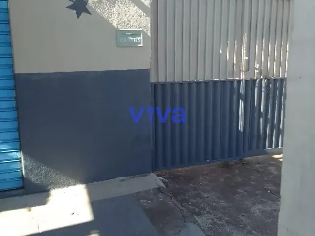Casa 3 quartos e 2 banheiros, à venda, no bairro Jardim Novo Mundo em Goiânia