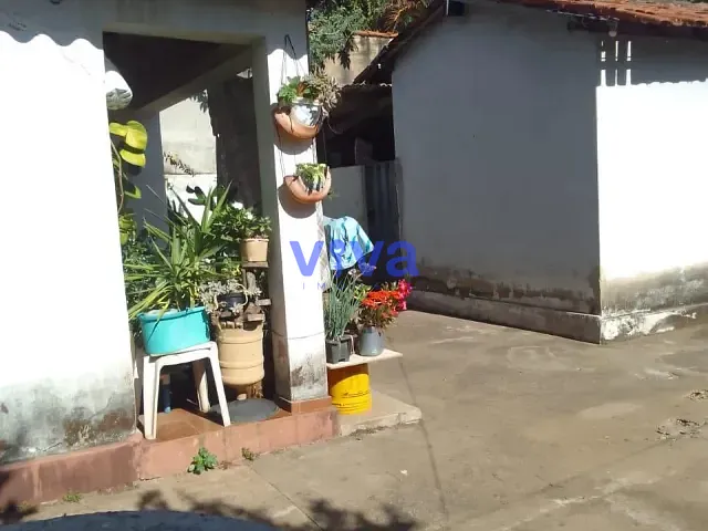Casa 3 quartos e 2 banheiros, à venda, no bairro Jardim Novo Mundo em Goiânia