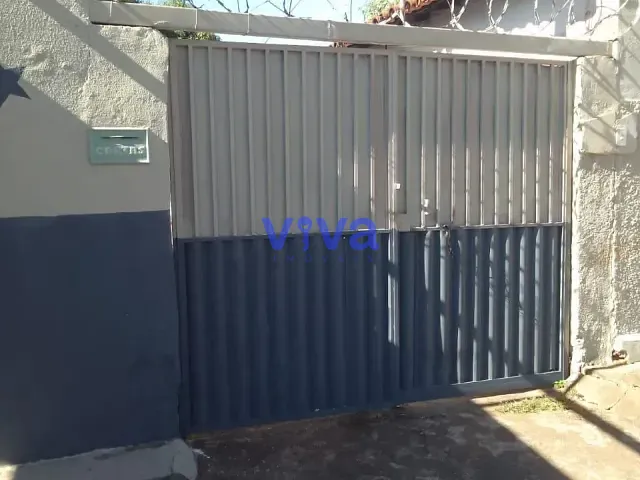 Casa 3 quartos e 2 banheiros, à venda, no bairro Jardim Novo Mundo em Goiânia
