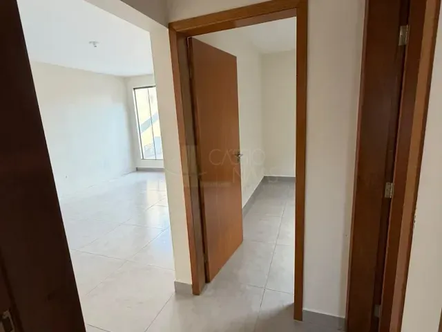 Casa com 172m² 2 quartos e 1 banheiro, à venda, no bairro Residêncial Joaquim Vicente de Castro em Apucarana
