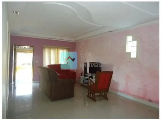 Casa com 340m² 5 quartos e 4 banheiros, à venda, no bairro Cidade Nova Jacareí em Jacareí
