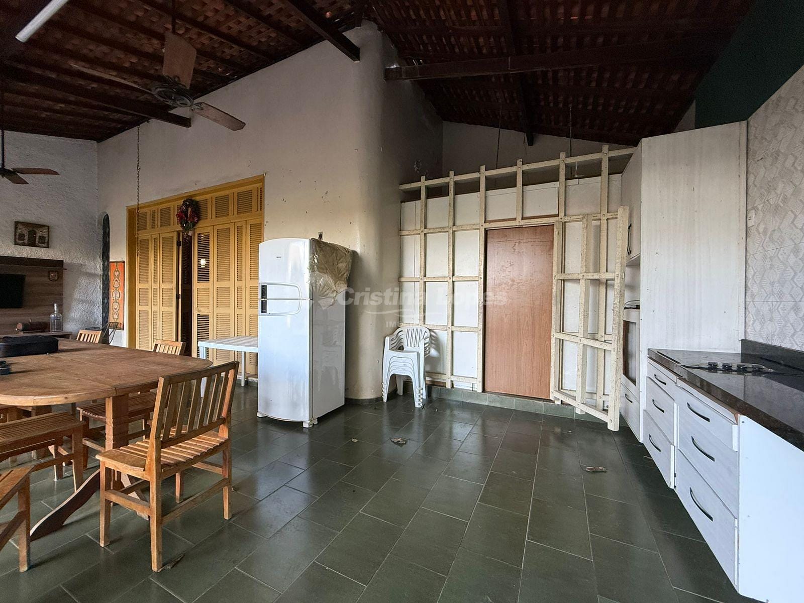 Casa, 9 quartos, 233 m² - Foto 7