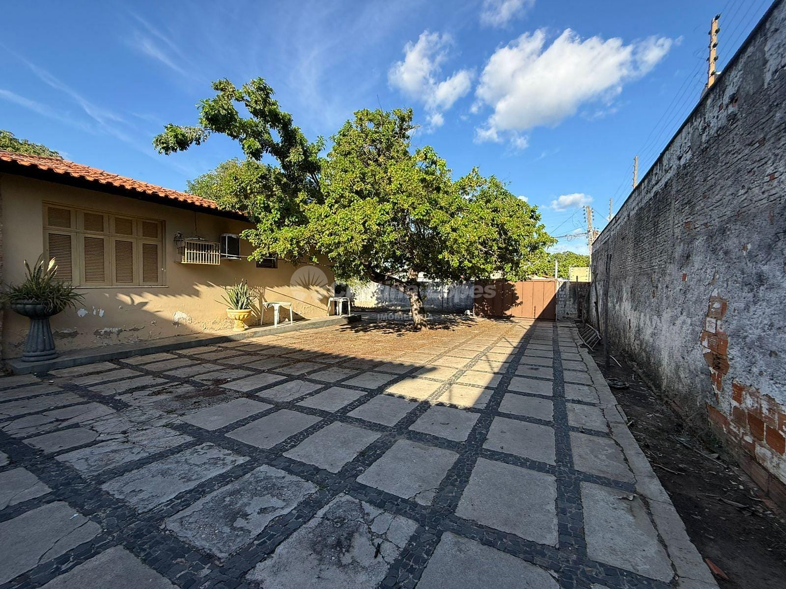 Casa, 9 quartos, 233 m² - Foto 8