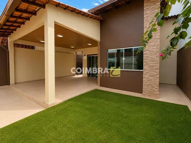 Casa com 300m² 3 quartos e 4 banheiros, à venda, no bairro Aeroporto Velho em Santarém