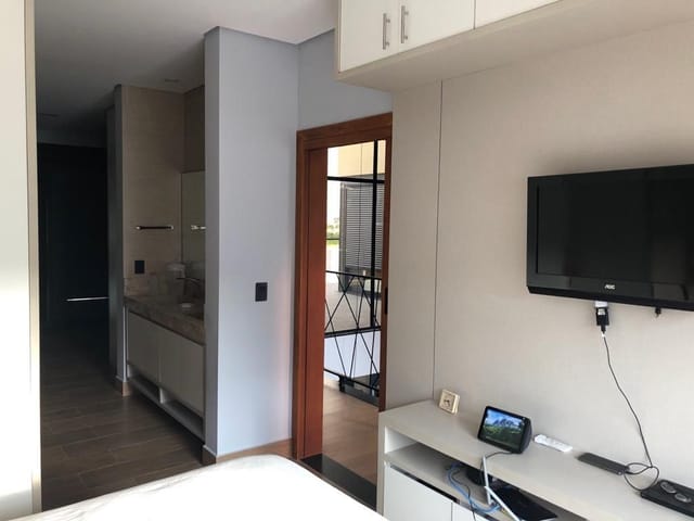 Casa com 900m² 6 quartos e 8 banheiros, à venda, no bairro Condomínio Reserva do Paratehy em São José dos Campos