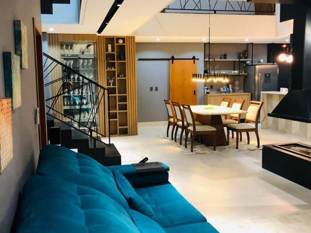 Casa com 900m² 6 quartos e 8 banheiros, à venda, no bairro Condomínio Reserva do Paratehy em São José dos Campos