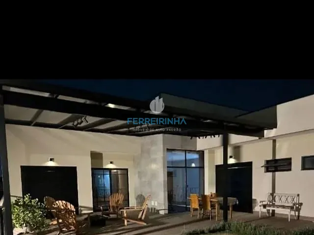 Casa com 900m² 6 quartos e 8 banheiros, à venda, no bairro Condomínio Reserva do Paratehy em São José dos Campos