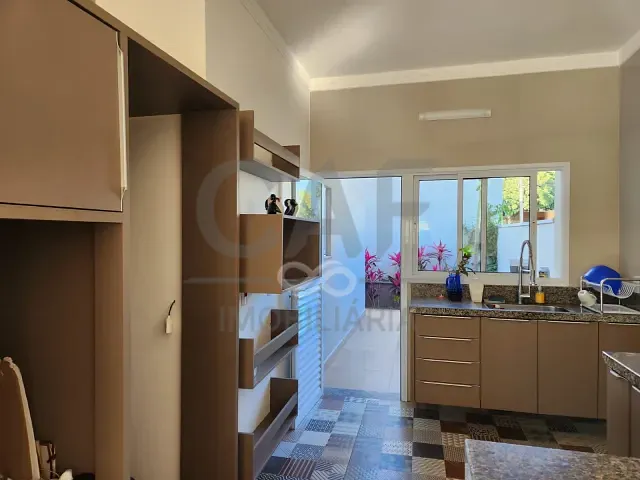 Casa com 435m² 2 quartos e 3 banheiros, à venda, no bairro Nova Holanda em Holambra
