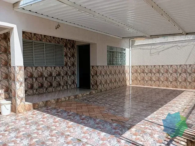 Casa com 250m² 3 quartos e 2 banheiros, à venda, no bairro Jardim das Nações em Salto