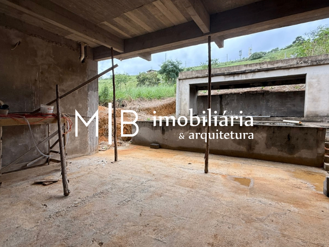 Casa 3 quartos e 4 banheiros, à venda, no bairro Ibraim Mendonça em Cataguases