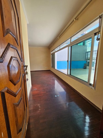 Foto do Casa - CASA TÉRREA PARA VENDA - 175m² ÁREA ÚTIL - 4 DORM - 2 SUÍTES - 3 VAGAS - MAIS SALÃO DE 30m² - EDÍCULA COM BANHEIRO - ÓTIMA LOCALIZAÇÃO - JD VL FORMOSA - SP | Rocha Marqueze Imóveis