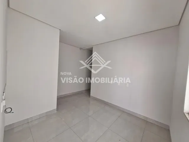 Casa 3 quartos e 2 banheiros, à venda, no bairro Loteamento Residencial San Martini em Sinop