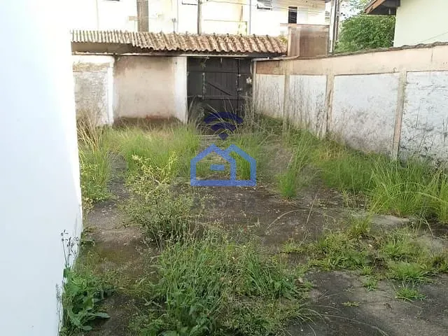Casa com 152m² 2 quartos e 1 banheiro, à venda, no bairro Estrela d'Alva em Caraguatatuba