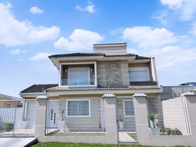 Casa com 200m² 3 quartos e 3 banheiros, à venda, no bairro Centro em Palmeira