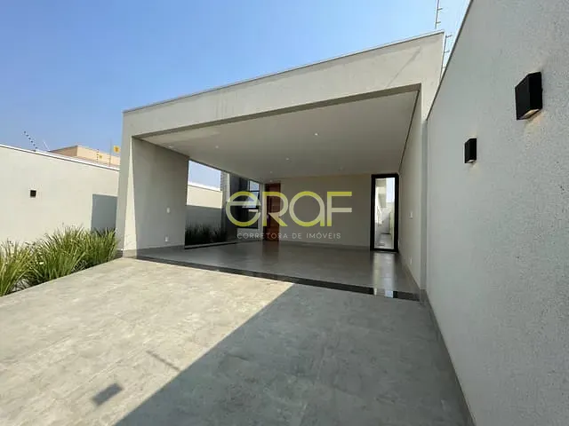 Casa com 280m² 3 quartos e 3 banheiros, à venda, no bairro Parque Lago em Formosa