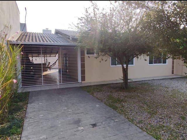 Casa 4 quartos e 2 banheiros, à venda, no bairro Cordeiros em Itajaí