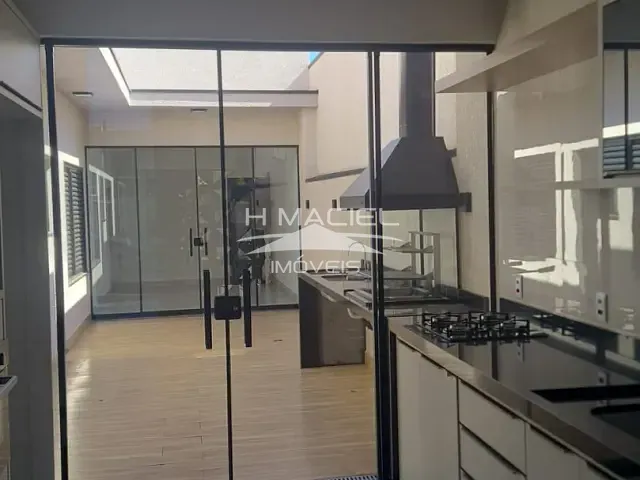 Casa com 200m² 3 quartos e 4 banheiros, à venda, no bairro Vila Monte Alegre em Paulínia