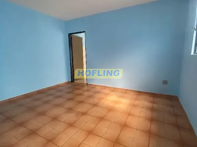 Casa com 1m² 2 quartos e 1 banheiro, para alugar, no bairro Estádio em Rio Claro