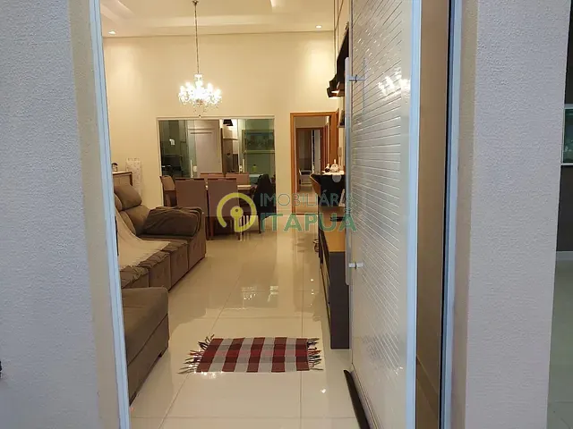 Casa com 259m² 3 quartos e 3 banheiros, à venda, no bairro Conjunto Habitacional Alexandre Urbanas em Londrina