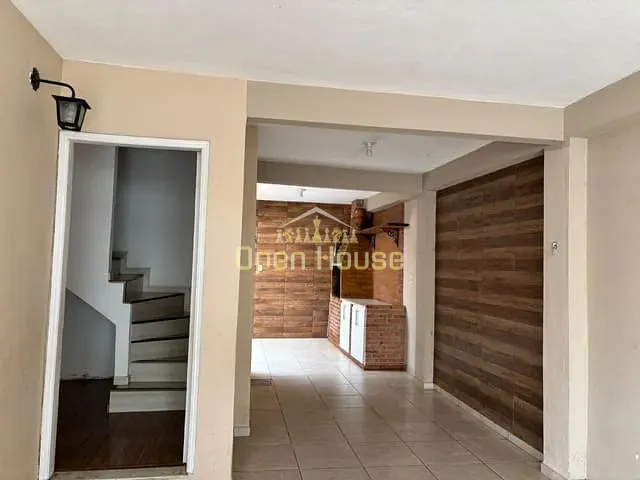 Casa 4 quartos e 2 banheiros, à venda, no bairro Parque das Ilhas em Volta Redonda