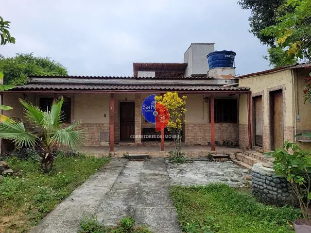 Casa com 360m² 2 quartos e 2 banheiros, à venda, no bairro Ipiranga (Praia de Mauá) em Magé